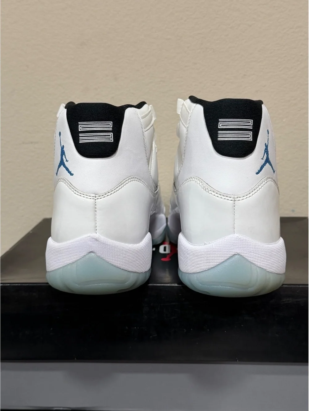 Size 9 - Air Jordan 11 Retro “Legend Blue/Columbia” 2024 *Worn 1x*